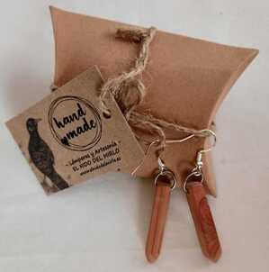 Pendientes de madera de Sabina 