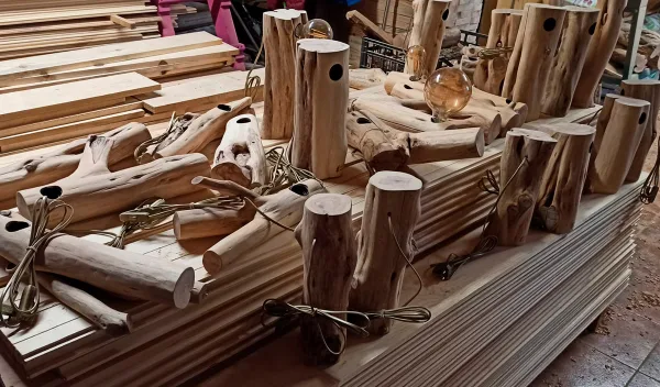 Lámparas de madera Lámparas de madera